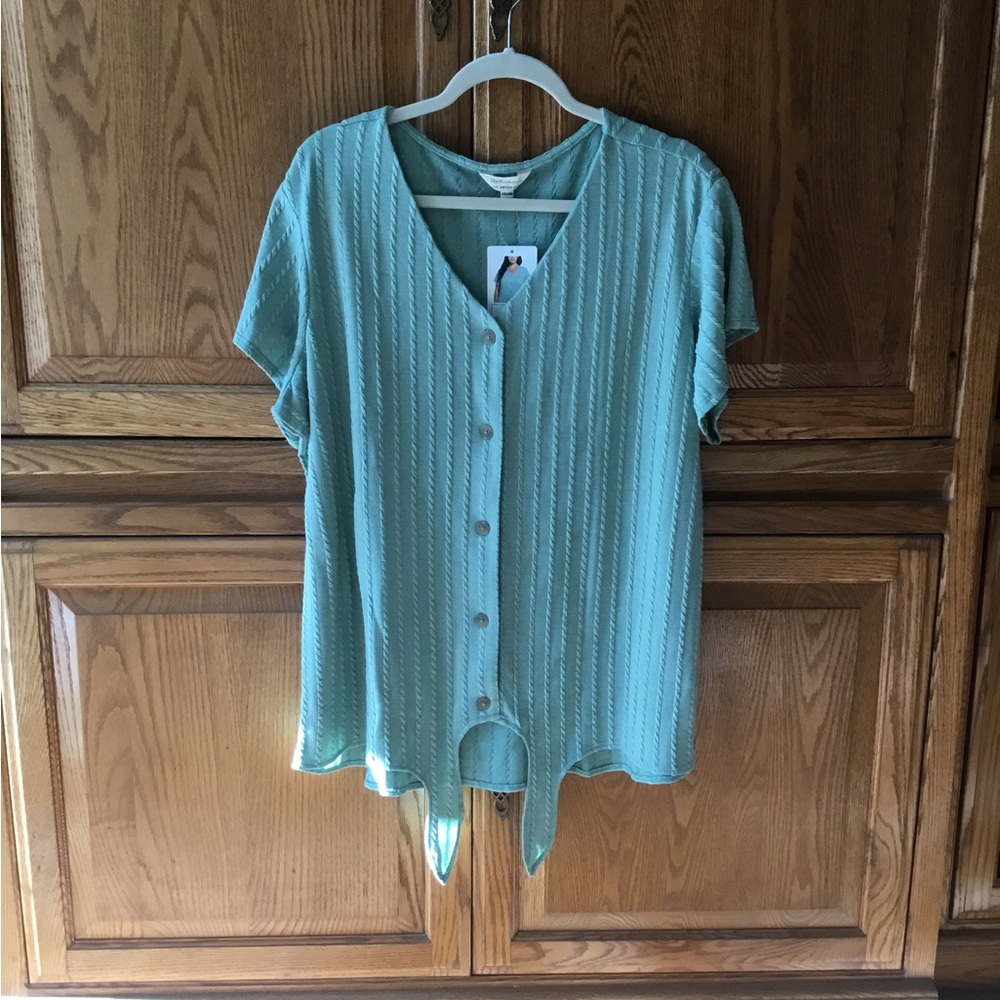 Tie front top
